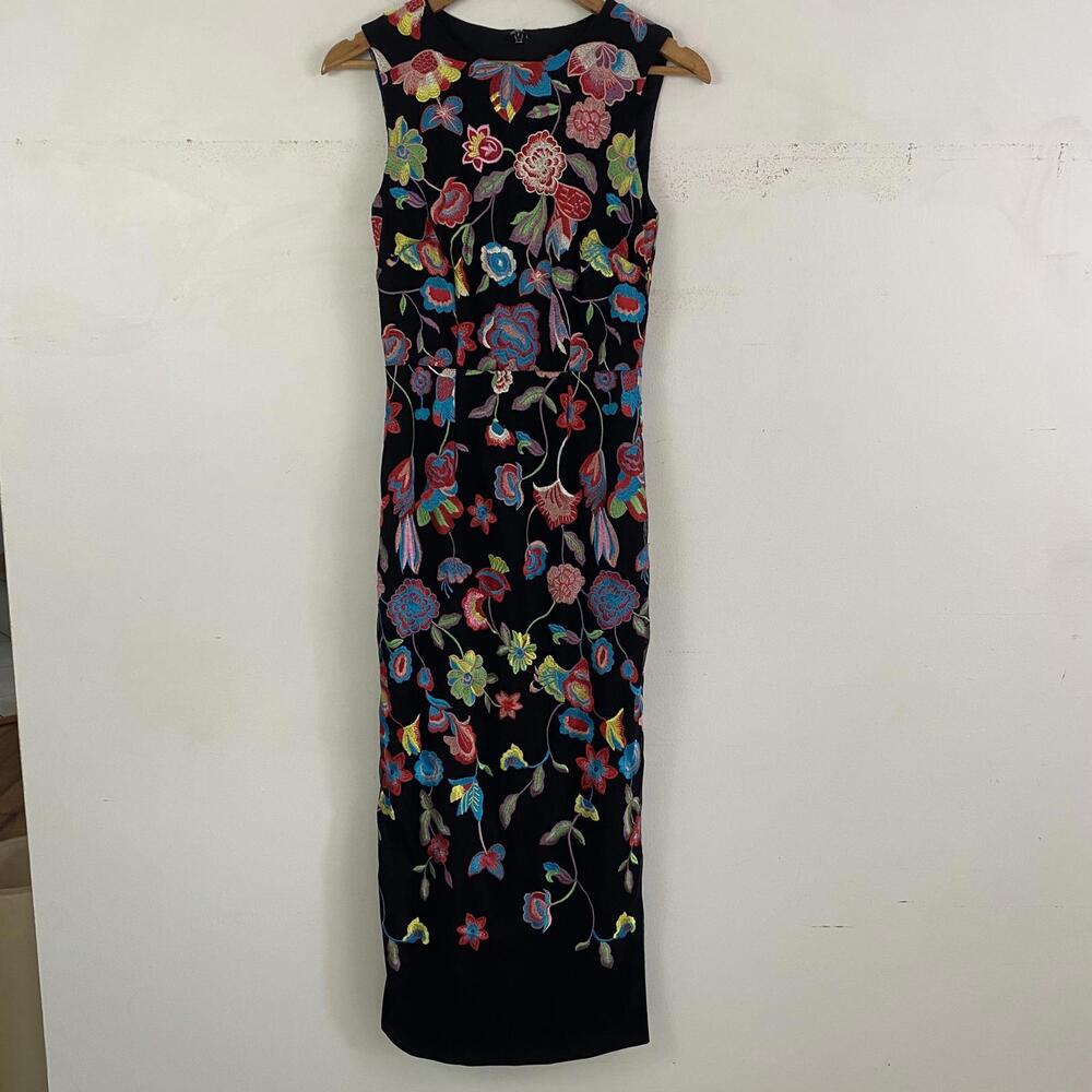 MONIQUE LHUILLIER Sonya black floral embroidered midi dress - Picture 3 of 6